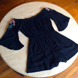 Romper Embroidered